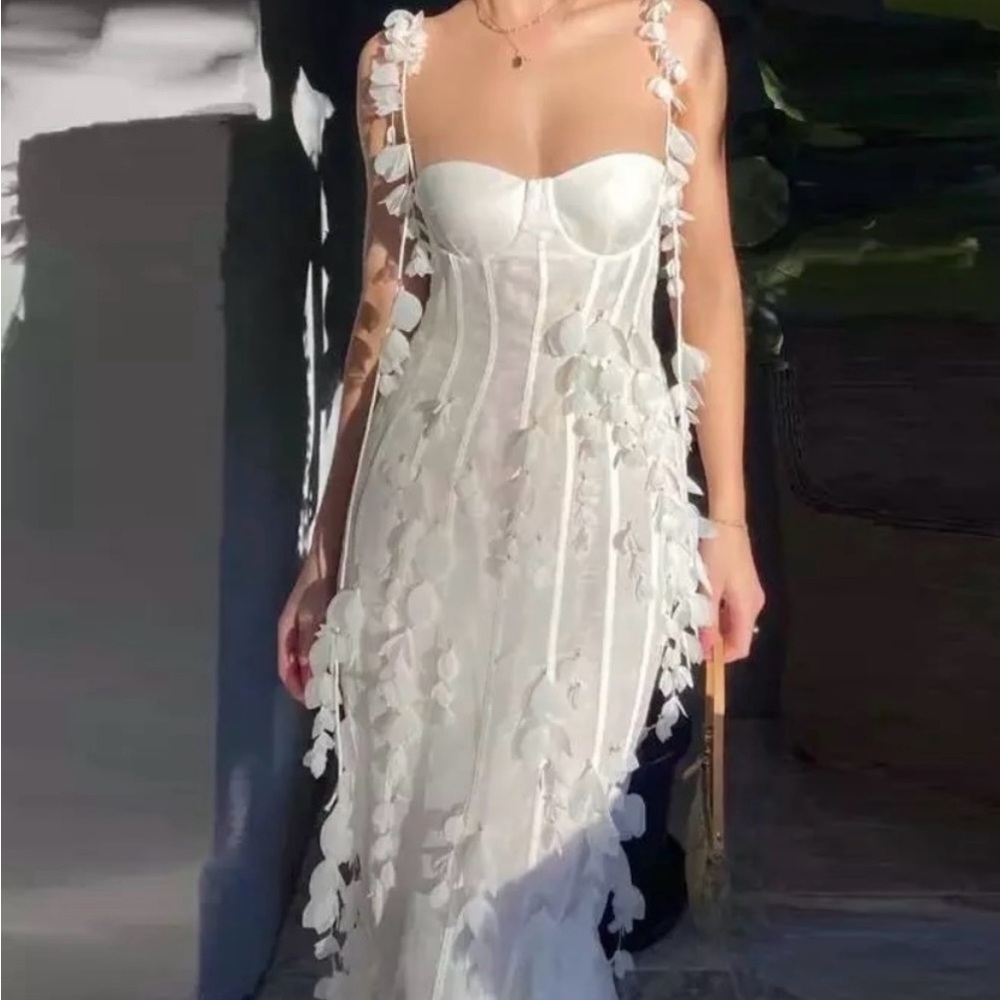 Petal Appliqué Linen-Silk Corset Gown